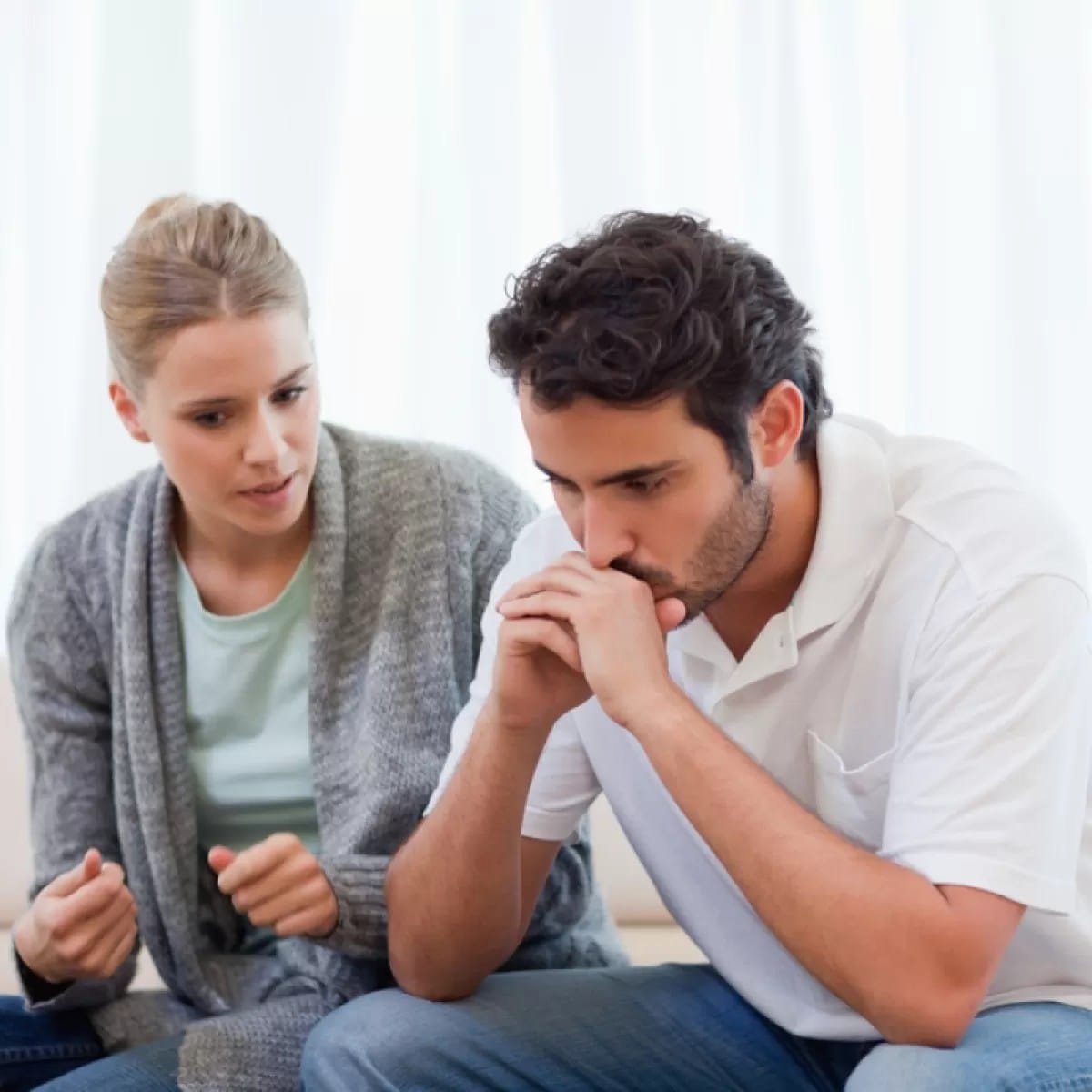 Read more about the article Zašto žene preuzimaju ulogu majke u vezi?